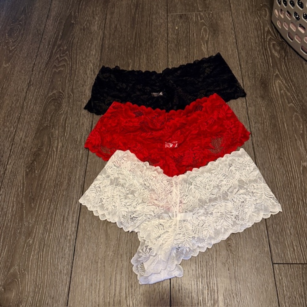 Sexy Lace boyshort panties (3 pr)